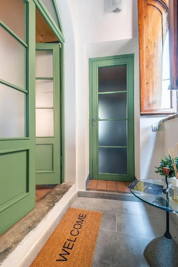 شقة Lui Tuscany Loft سان مينياتو إيطاليا